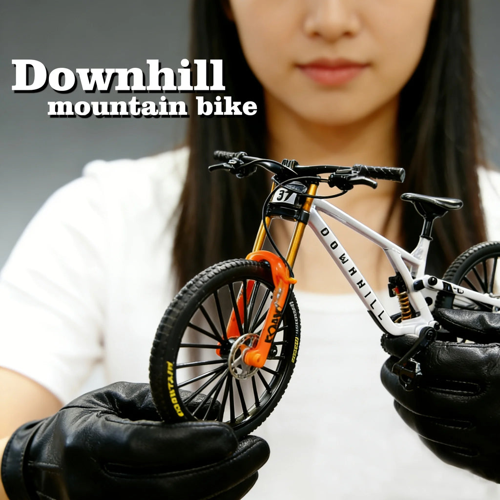 1:8 Scale Alloy Mountain Bike Miniature Model Dual Shock Absorbers Removable Desktop Decoration Gift for Bike Enthusiasts